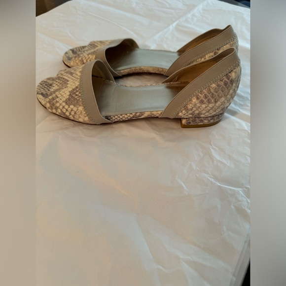 STUART WEITZMAN SANDAL 🌼 - Picture 2 of 4